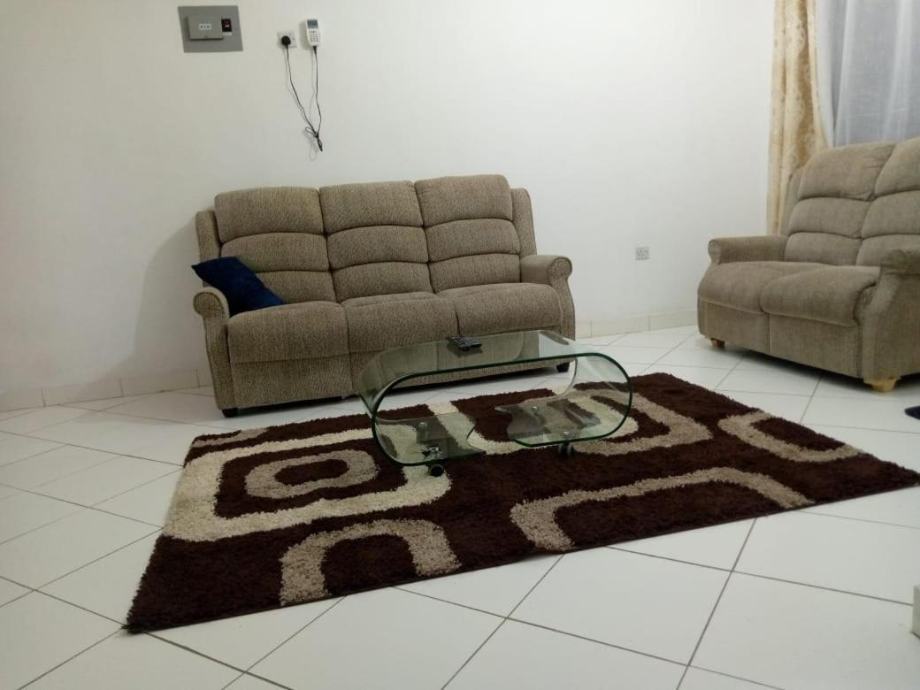 Lux Suites Bamburi Furnished Apartments Exterior photo
